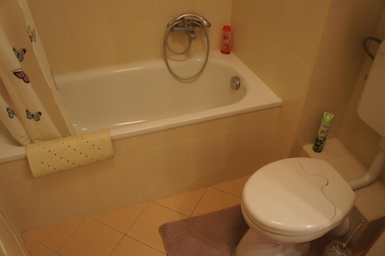 Viktoria Beach Apartman Gold 2. Siofok Ngoại thất bức ảnh